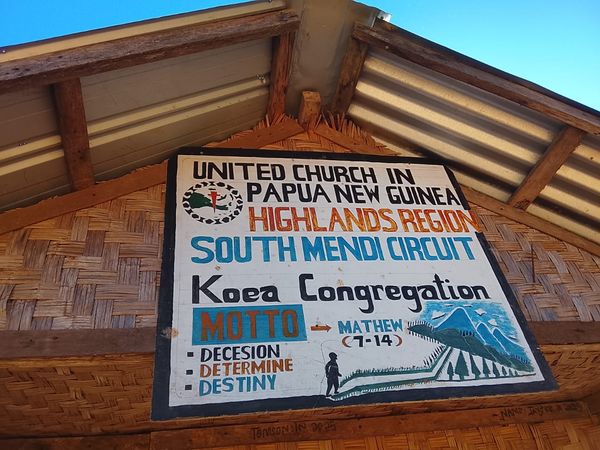 Reaching a remote community for a Community Curriculum session. Catholic Diocese of Mendi, Koea, Southern Highlands. June 2026.